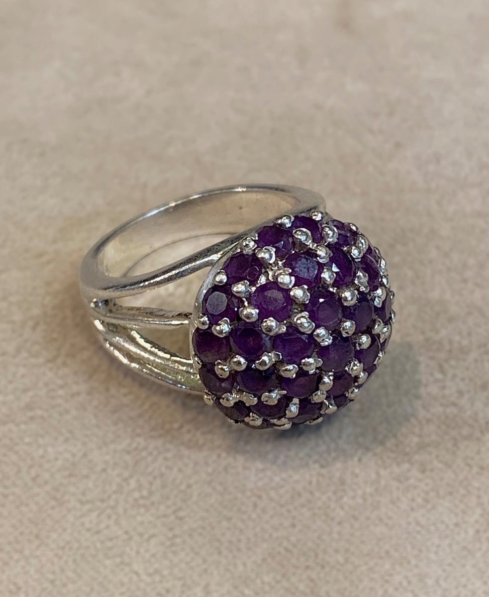 Round Amethyst Ring