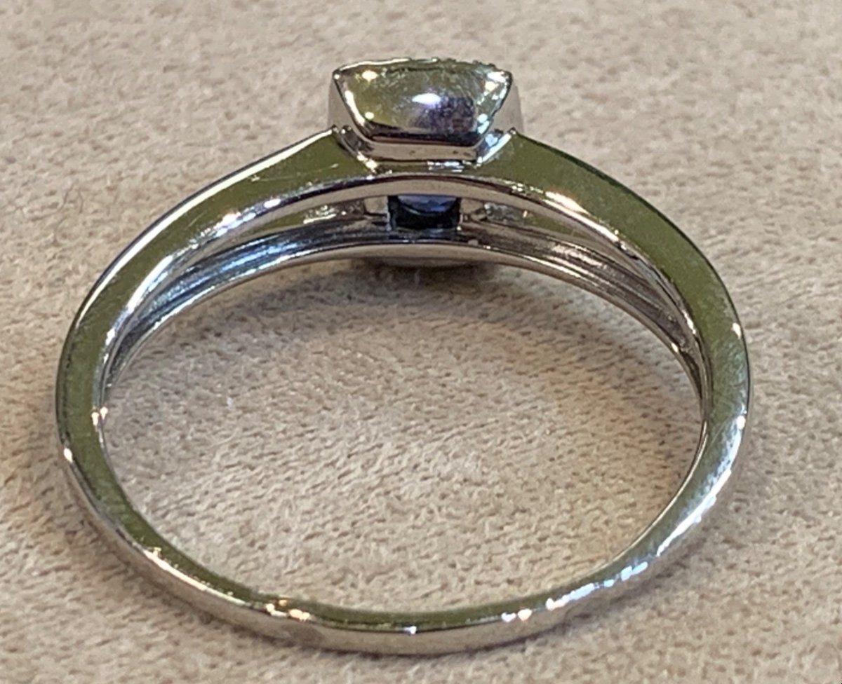 Diamond And Sapphire Ring-photo-2