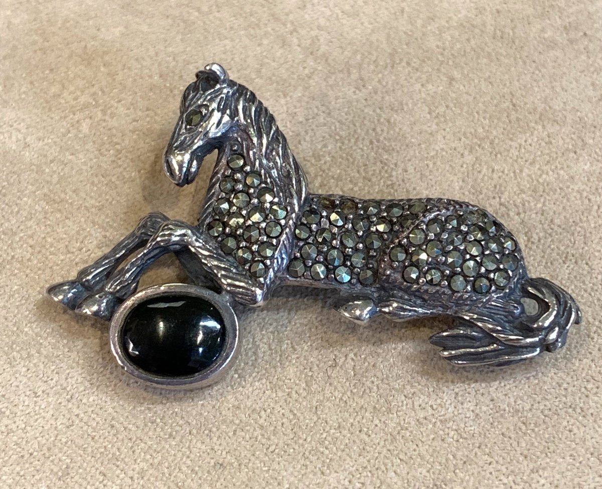 Broche Cheval En Argent