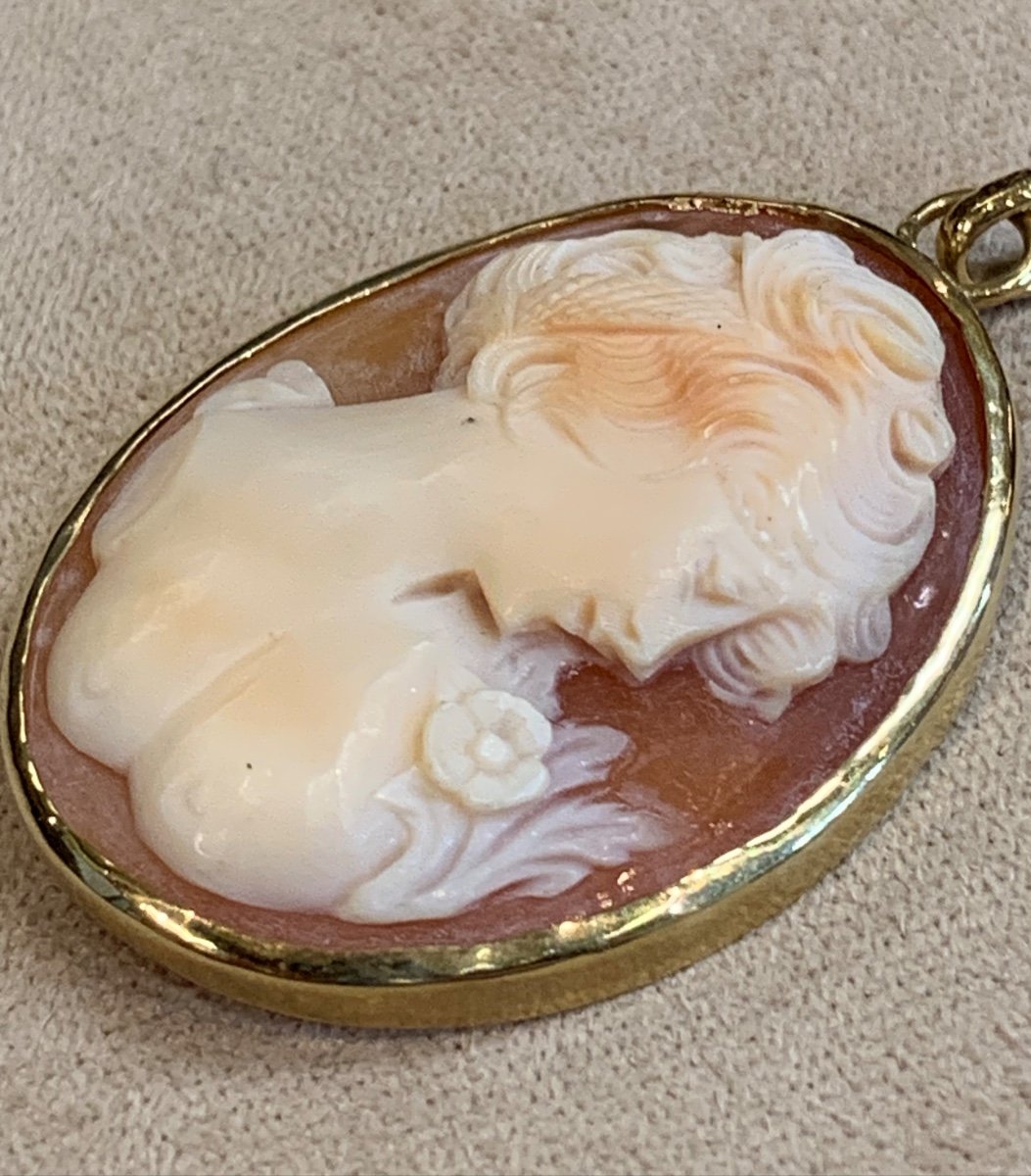 Cameo Pendant-photo-2