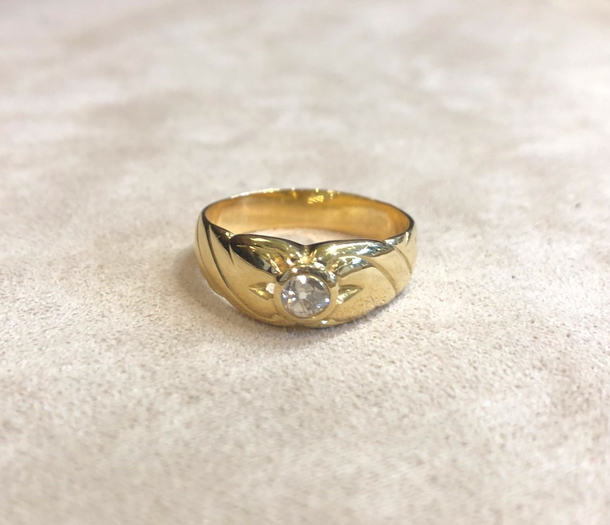 Men's Ring With Diamond