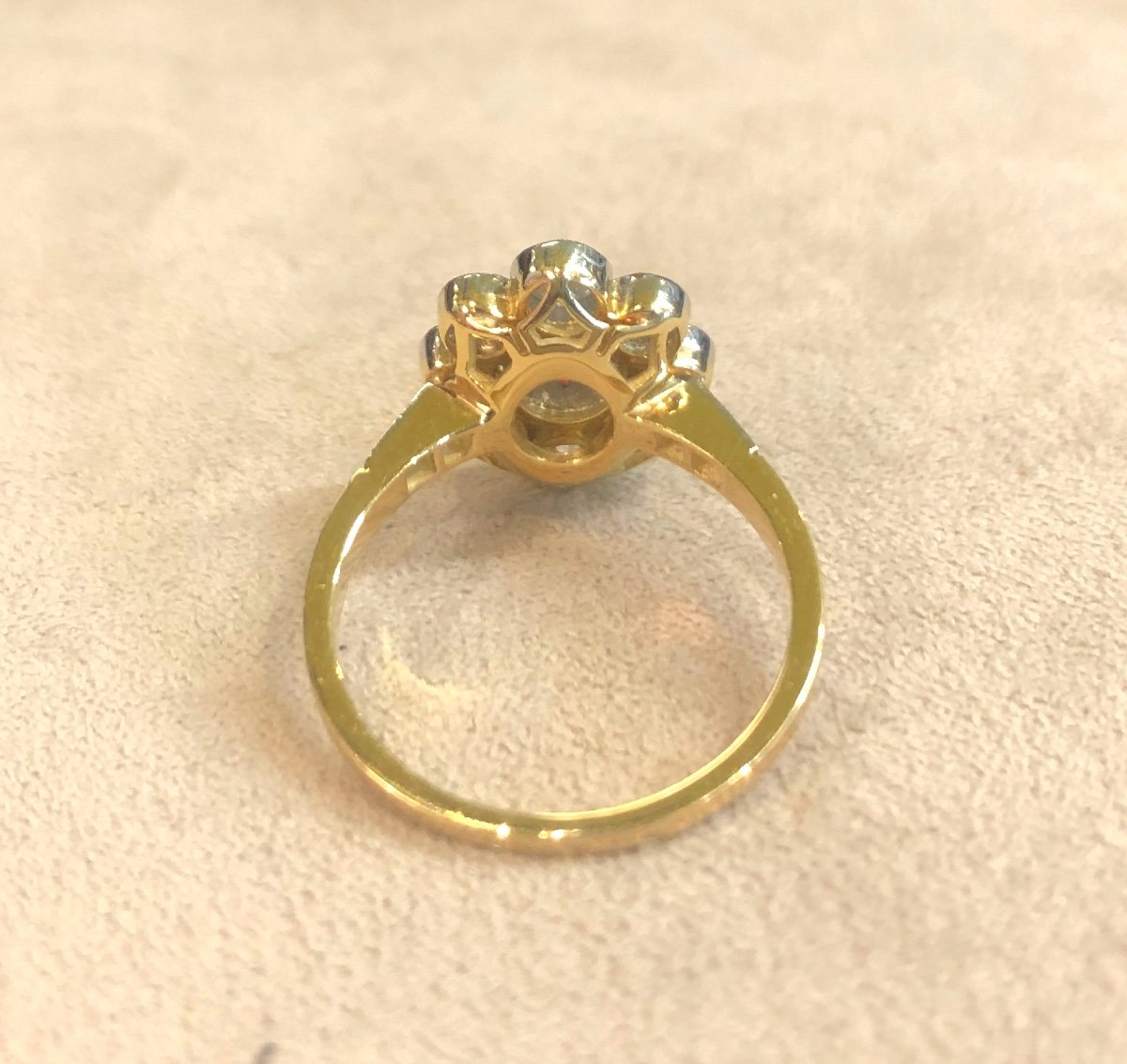 Pompadour Ring-photo-4