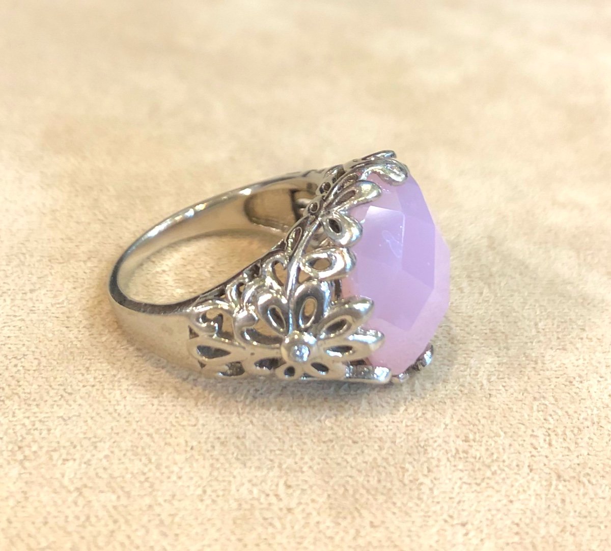 Quartz Rose Ring