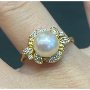 Pearl And Diamond Ring