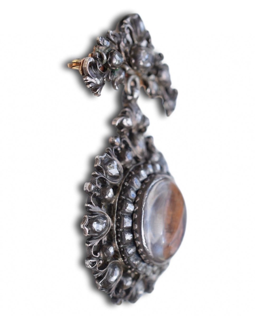 Diamond Set Devotional Pendant With A Micro Sculpture. Spanish, C.1700.-photo-4