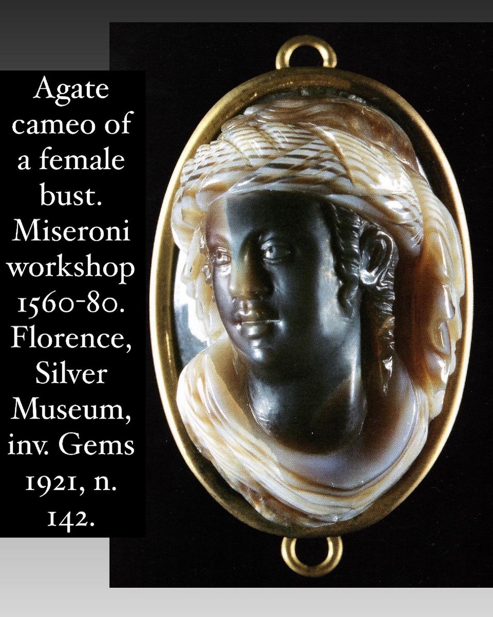 Gold Ring With An Agate Cameo Of A Woman. Italian, 16th / 17th Century.-photo-2