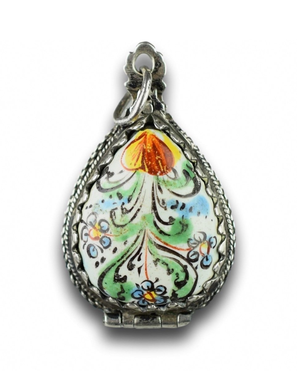 Silver Mounted Enamel Pomander Decorated With Flowers. German, 17th Century.-photo-4