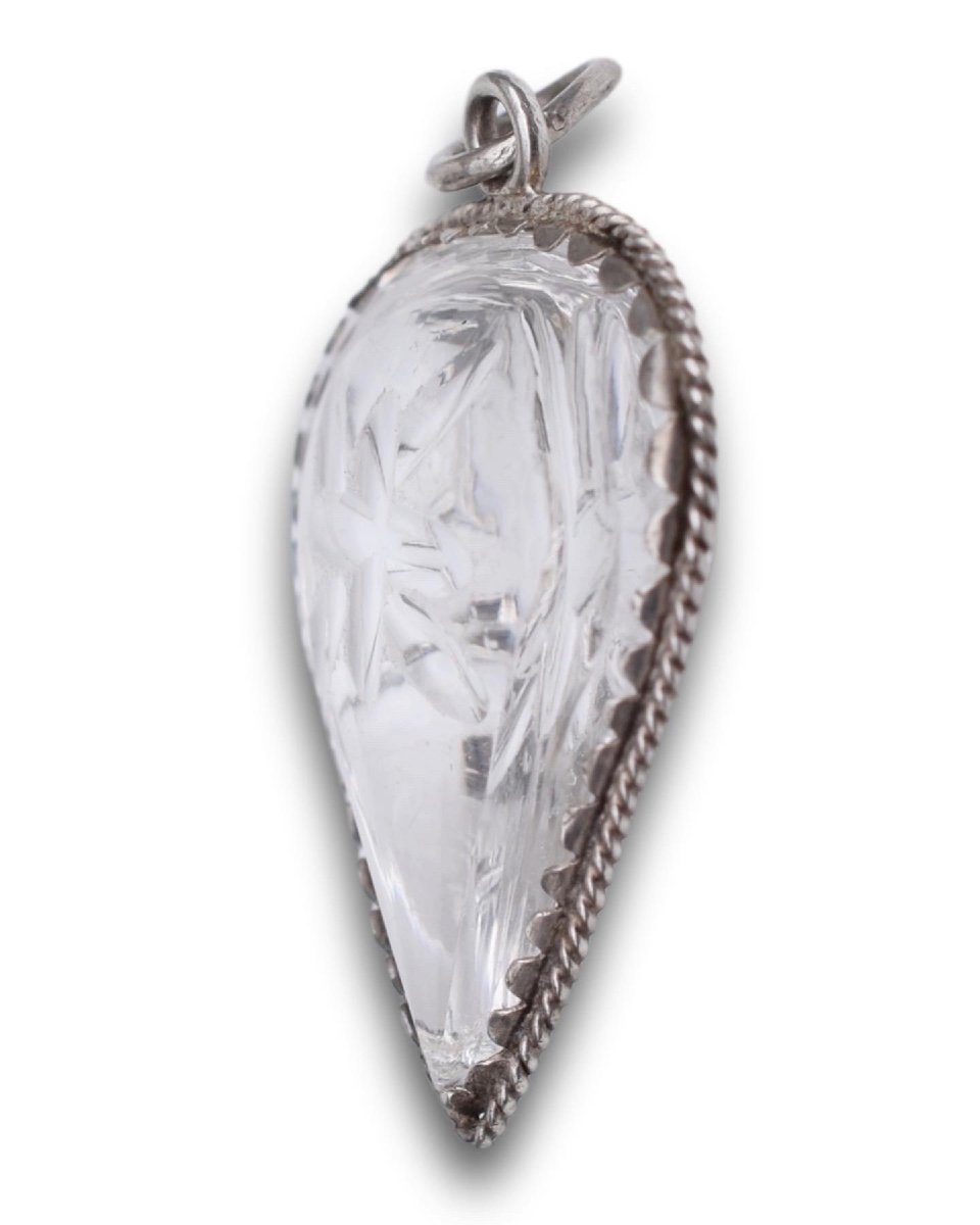 Silver Mounted Rock Crystal Amulet In The Form Of A Heart. German, 18th Century.-photo-4