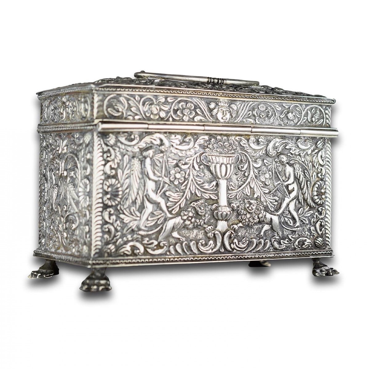 Proantic: Repoussé Silver Marriage Casket. Dutch, 19th Century.
