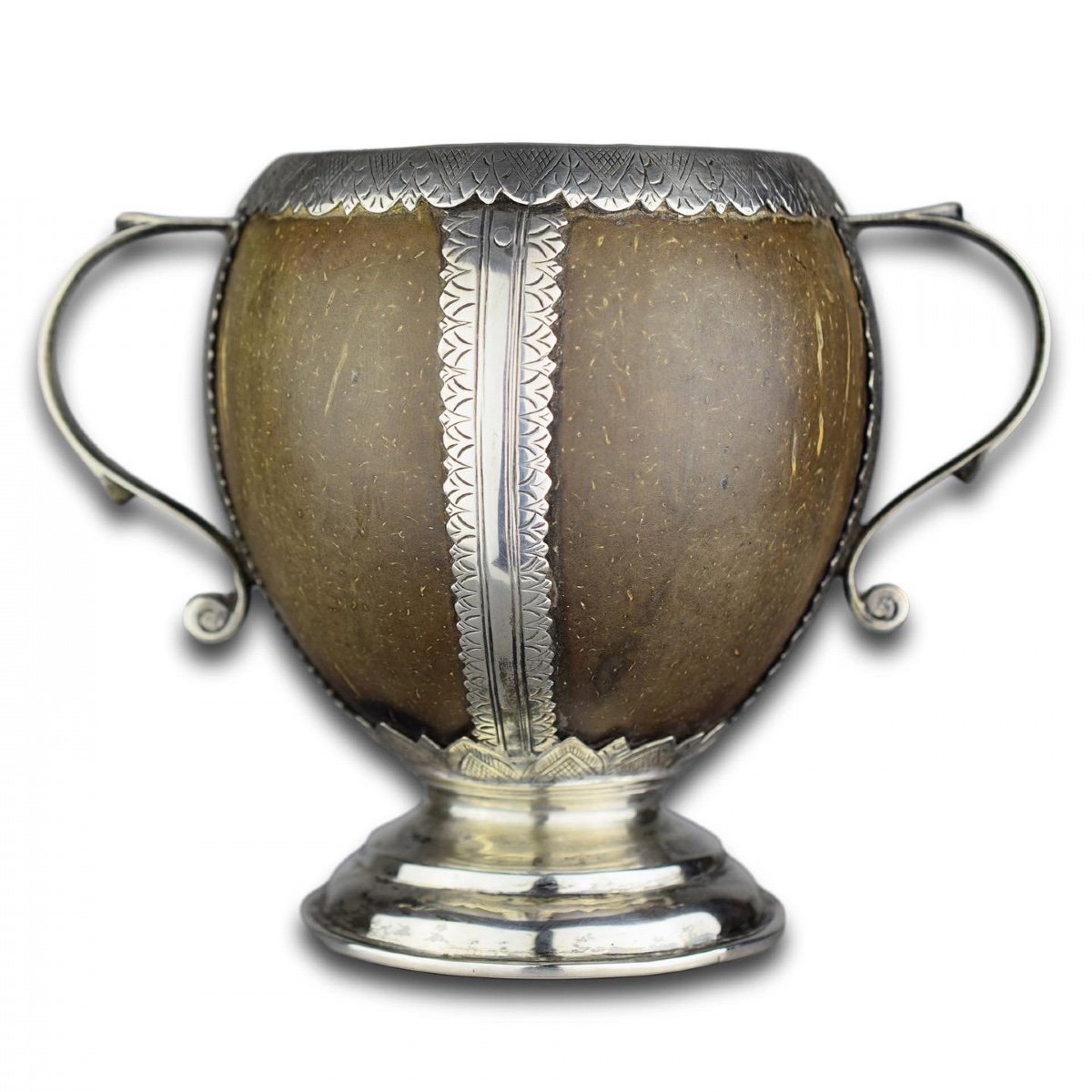 A Silver Mounted Coconut Cup. English, Mid 18th Century.-photo-3