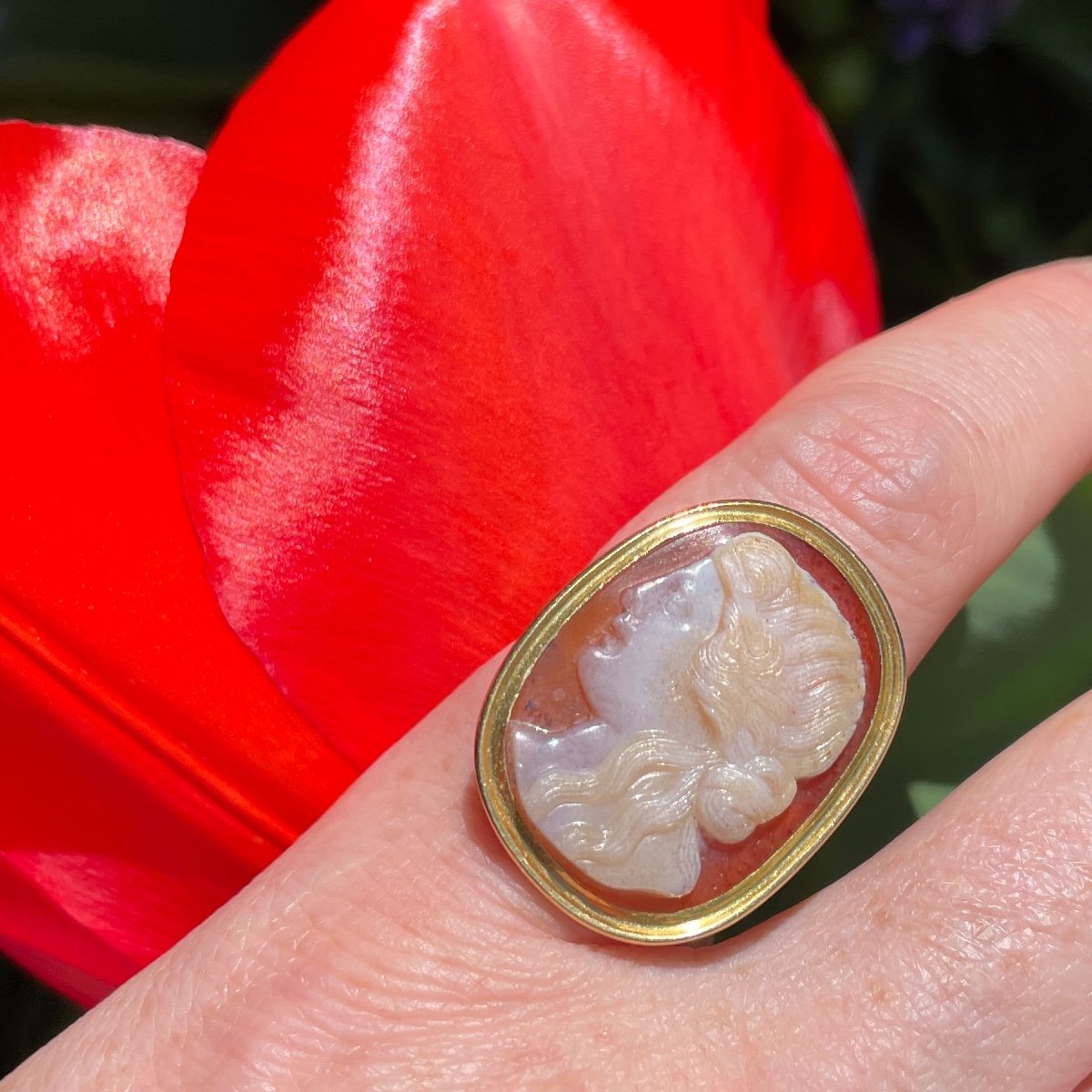 Georgian Gold Ring Set With A Renaissance Cameo Of A Muse.-photo-7