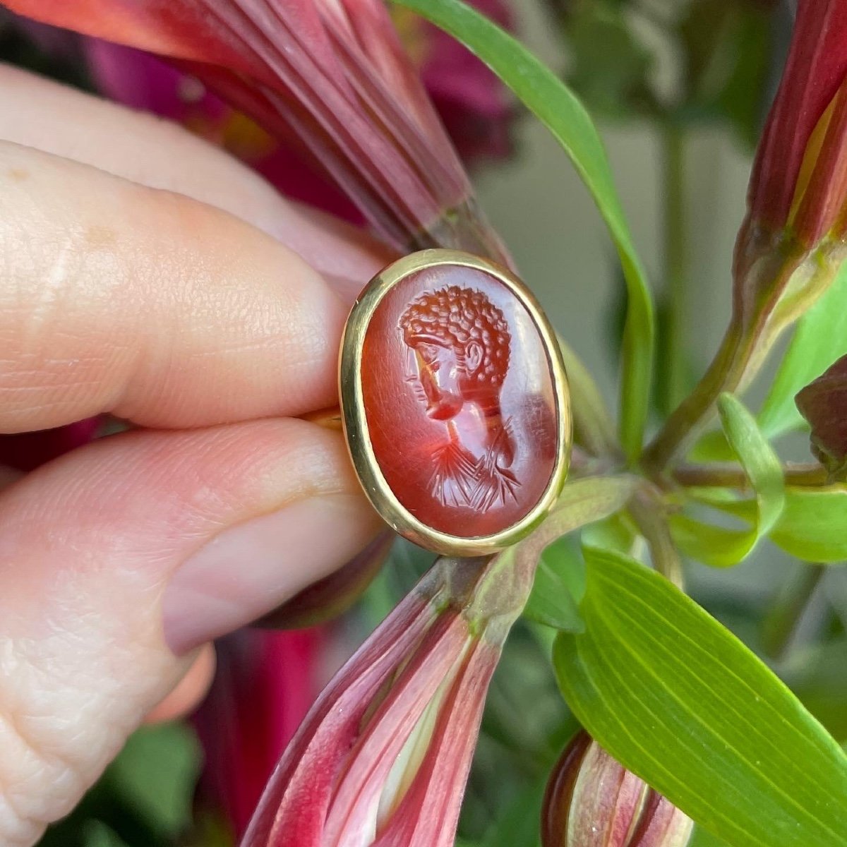 Bague En Or Sertie d'Une Ancienne Intaille En Cornaline d'Un Buste Masculin. -photo-6