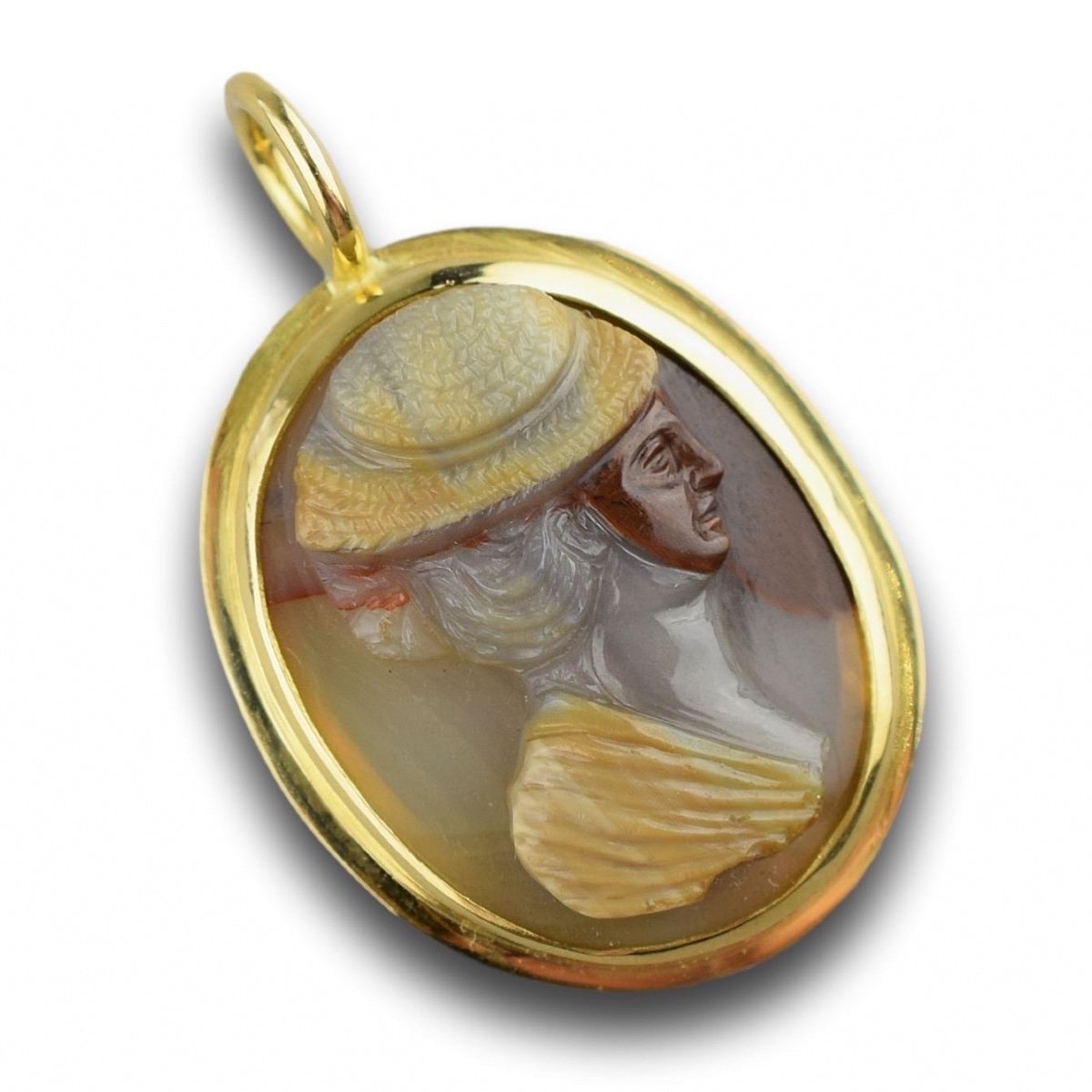 Gold Pendant With An Unusual Cameo Of A Woman. French, Late 18th Century.-photo-5