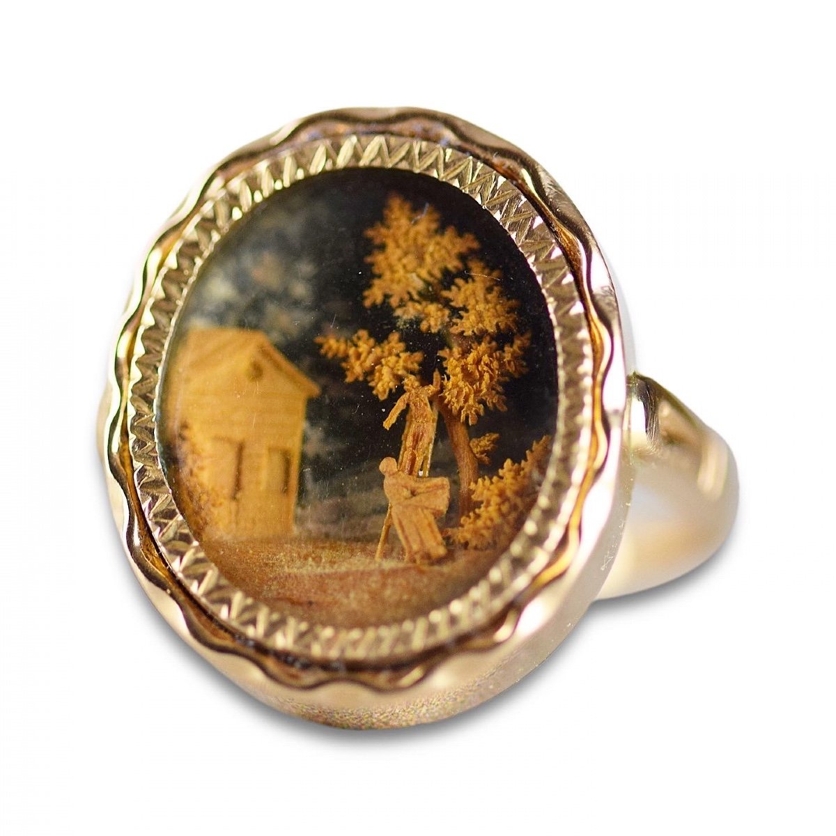 Remarkable Gold Ring Set With A Micro-wood Carving. French, Late 18th Century.-photo-4