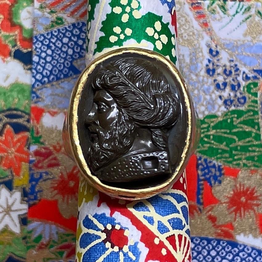 Gold Ring Set With A Cameo Of The Ancient Philosopher Plato. Italian, C.1800.-photo-1