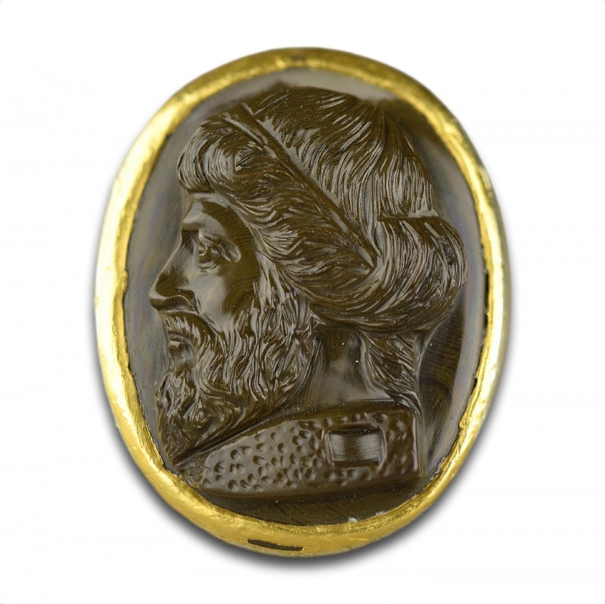 Gold Ring Set With A Cameo Of The Ancient Philosopher Plato. Italian, C.1800.