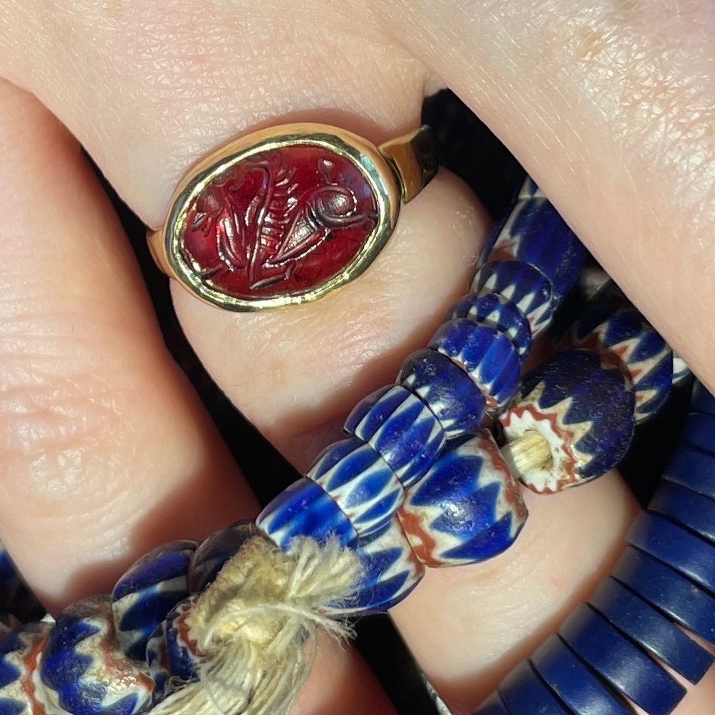 Gold Ring With A Garnet Intaglio Of Pegasus. Sasanian, 3rd - 7th Century Ad.-photo-3