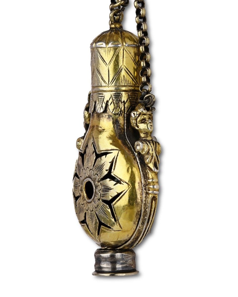 Silver Gilt Scent Box In The Form Of A Pilgrims Flask. Dutch, Late 17th Century.-photo-4