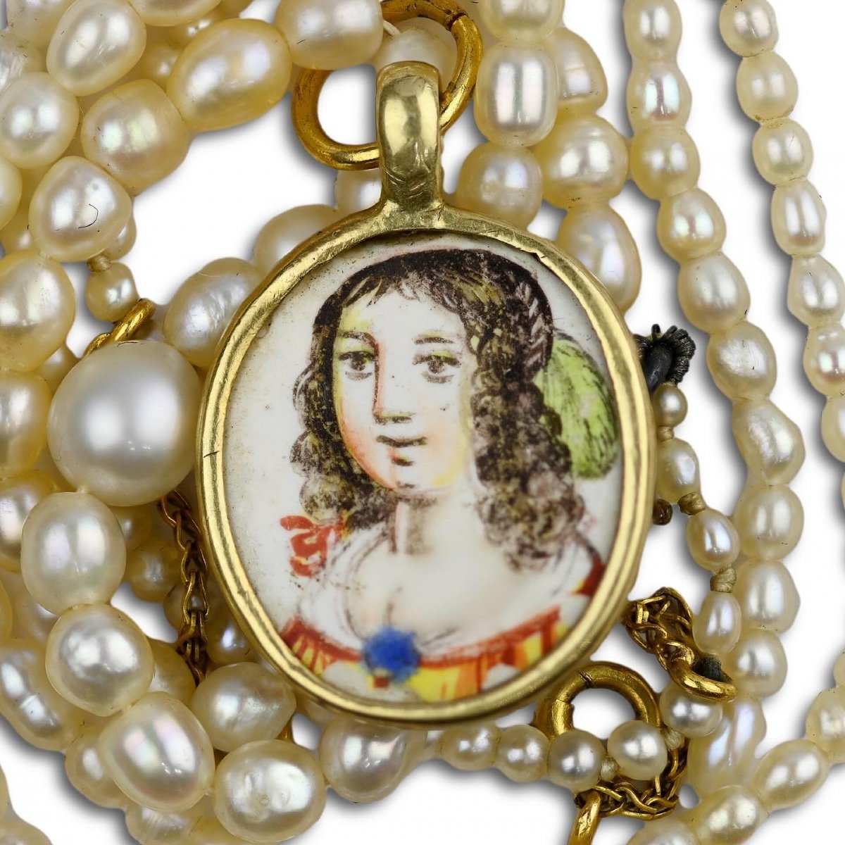 Gold And Enamel Pendant With The Busts Of Beautiful Ladies. French, 17th Century