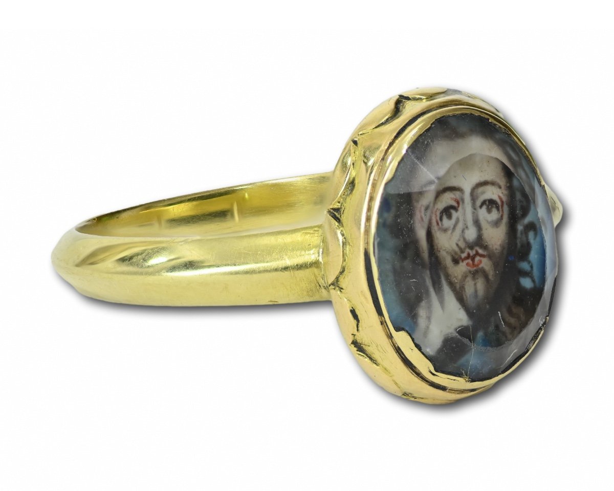 Important Royalist Gold Ring With A Portrait Of King Charles I, C.1600-1648/9.-photo-2