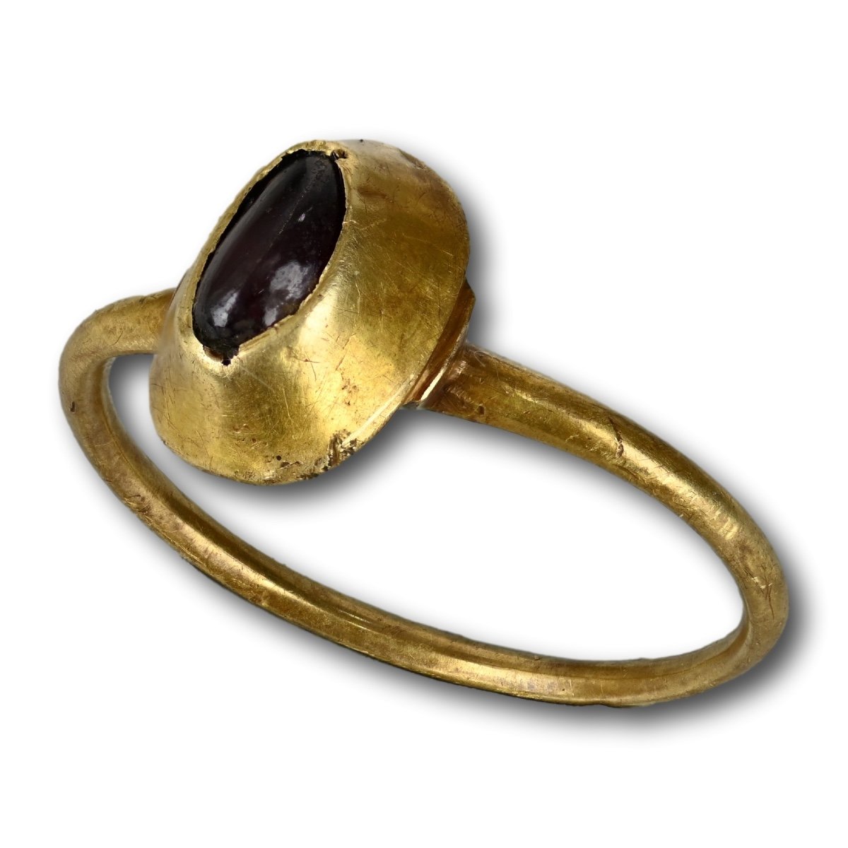 Medieval Stirrup Ring Set With A Cabochon Garnet. English, 13/14th Century.-photo-2