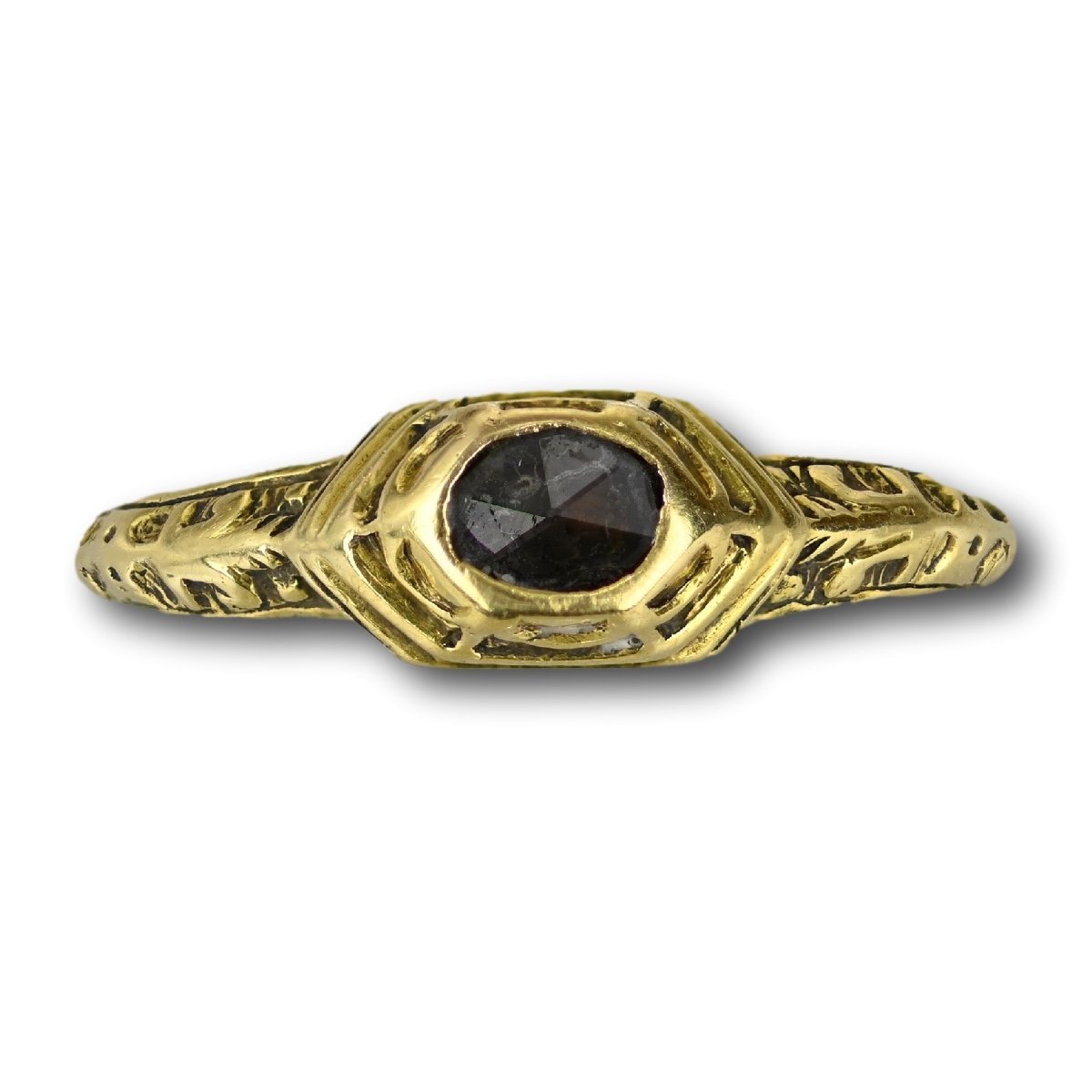 Delicate Renaissance Gold Ring Set With A Diamond. European, 16th Century.-photo-2