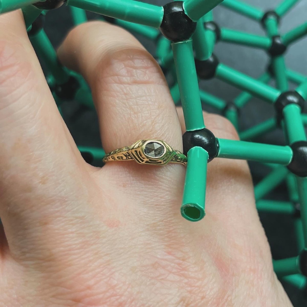 Delicate Renaissance Gold Ring Set With A Diamond. European, 16th Century.-photo-5