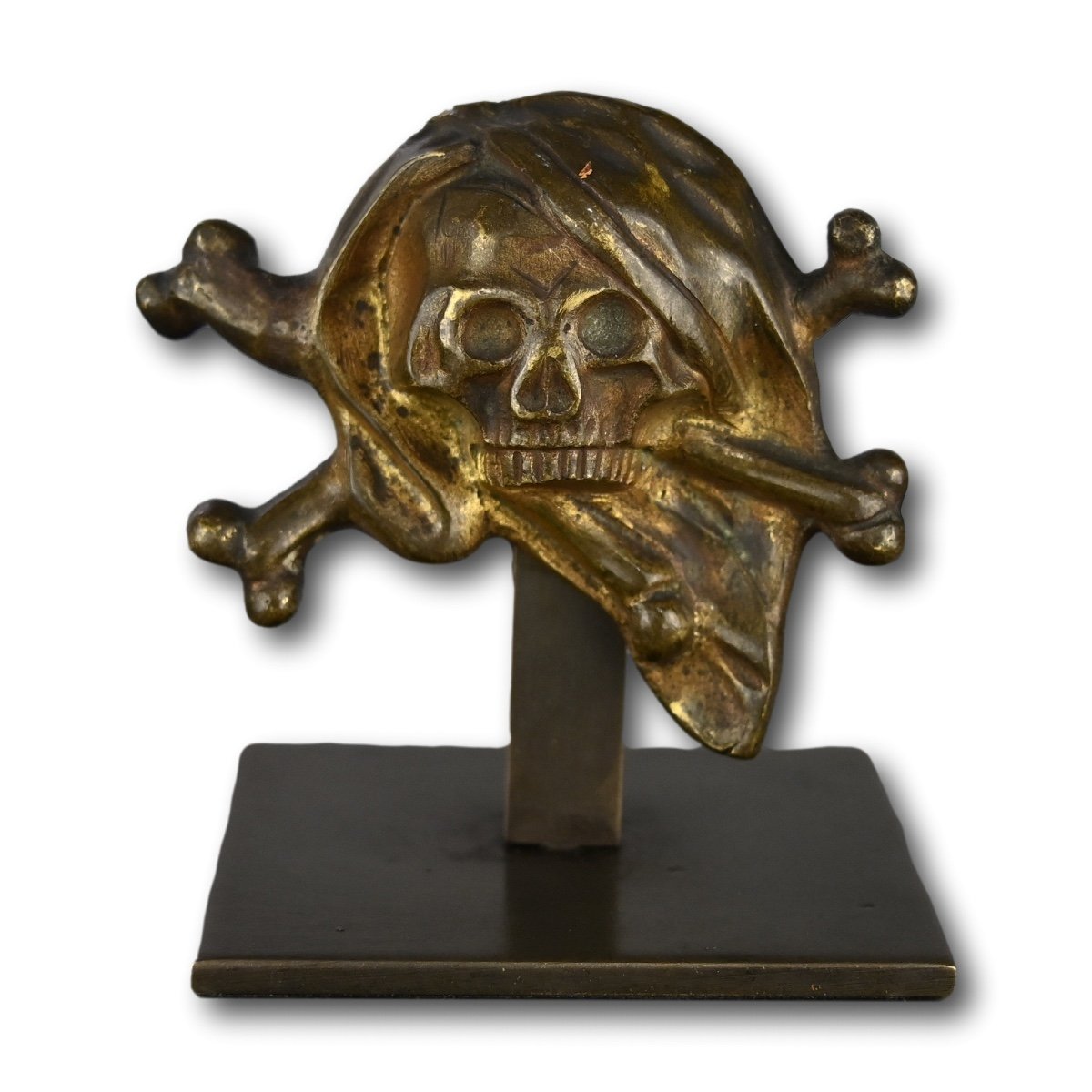 Vanité En Bronze Doré Représentant Un Crâne. Allemand, XVIIIe Siècle.-photo-2