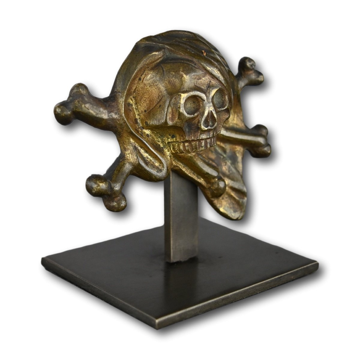Vanité En Bronze Doré Représentant Un Crâne. Allemand, XVIIIe Siècle.-photo-3