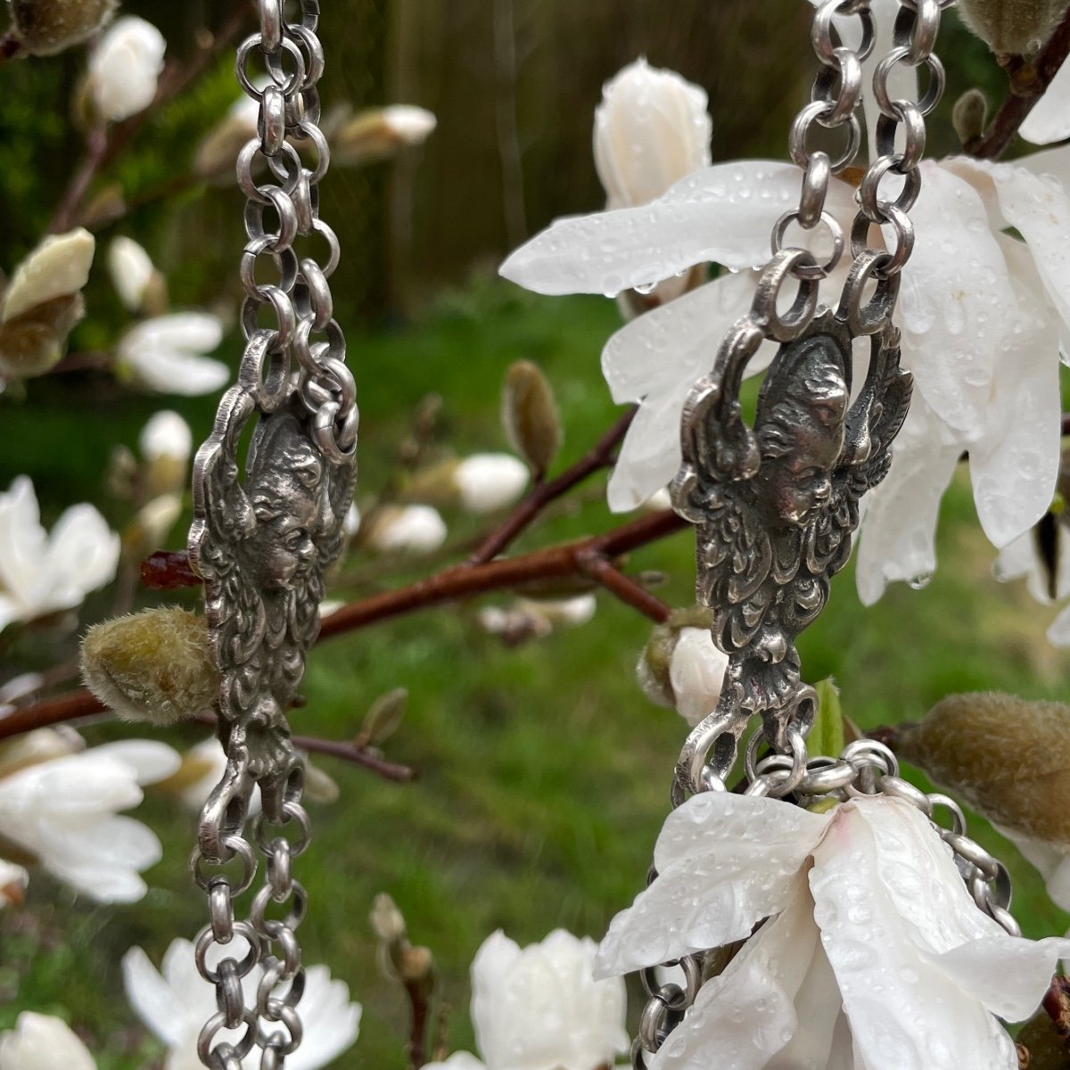 Silver Double Long Chain Set With Putto Heads. Italian, 17th Century.-photo-3