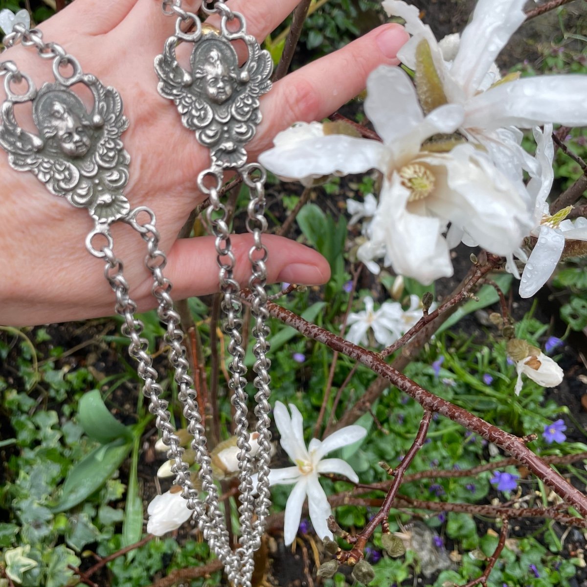 Silver Double Long Chain Set With Putto Heads. Italian, 17th Century.-photo-5