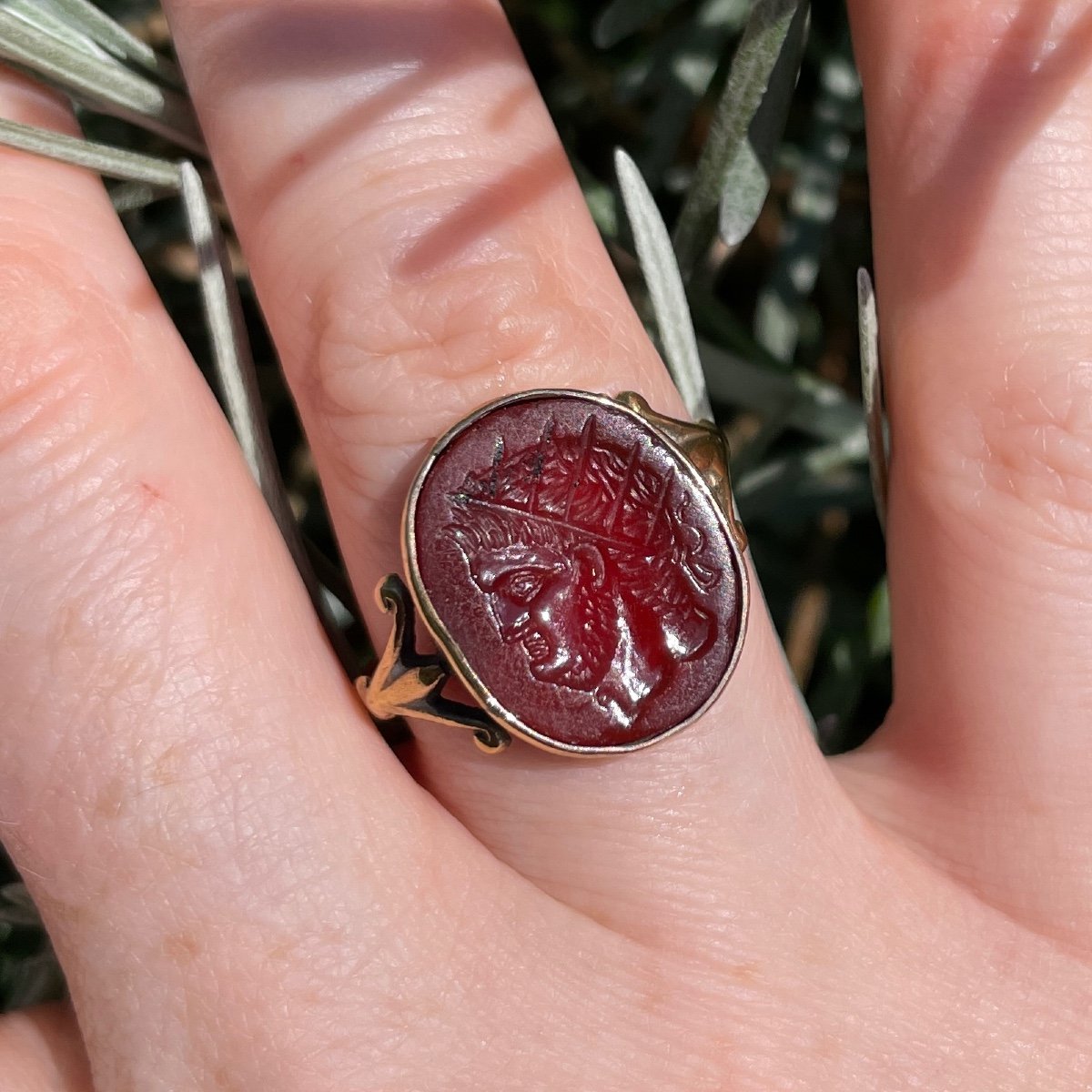 Gold Ring With A Renaissance Carnelian Intaglio Of The Roman Emperor Balbinus.-photo-3