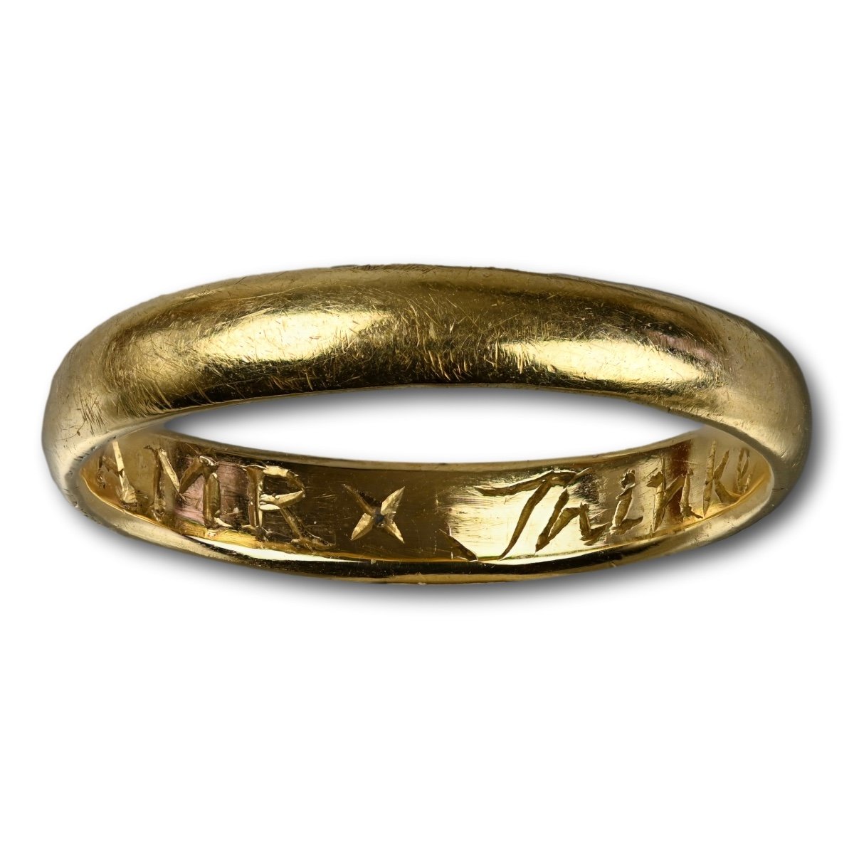 Gold Posy Ring Engraved ’think Well Of Mee *amr*’. English, 18th Century.-photo-2