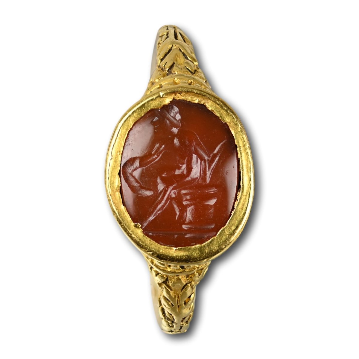 Renaissance Gold Ring With An Intaglio Of Warrior. Western Europe, 16th Century.-photo-3