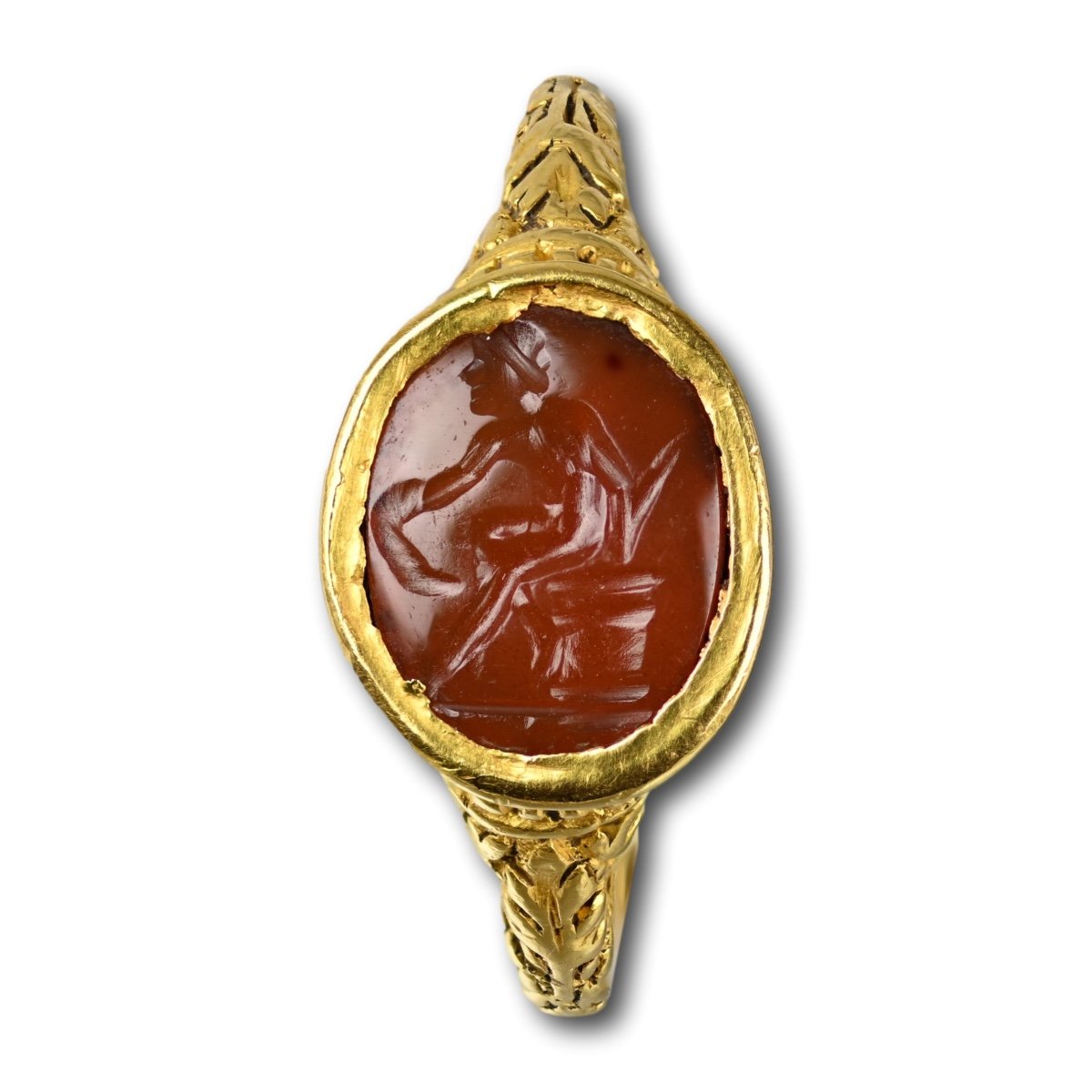 Renaissance Gold Ring With An Intaglio Of Warrior. Western Europe, 16th Century.-photo-4