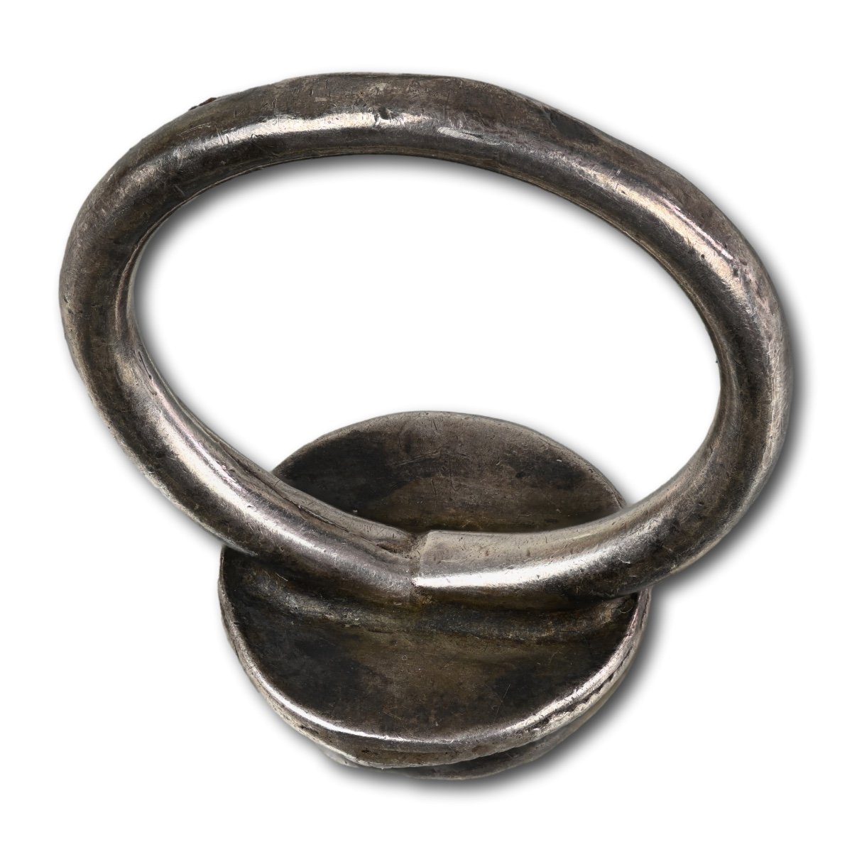 Bague Amulette Rare En Argent Avec Une Pierre De Crapaud. Europe Occidentale, XVIe Siècle -photo-4