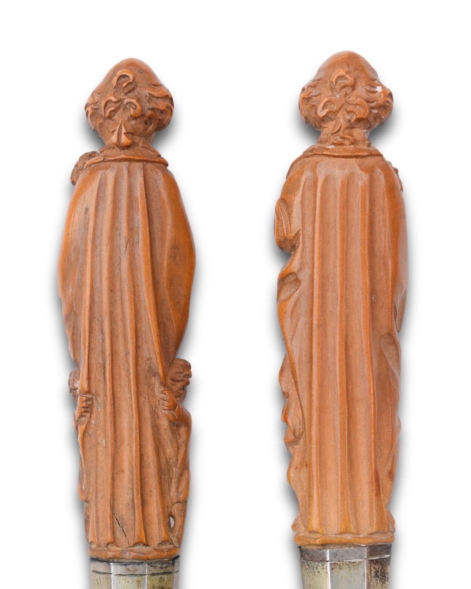 Pair Of Allegorical Boxwood Handled Cutlery. Netherlandish, Mid 17th Century.-photo-3