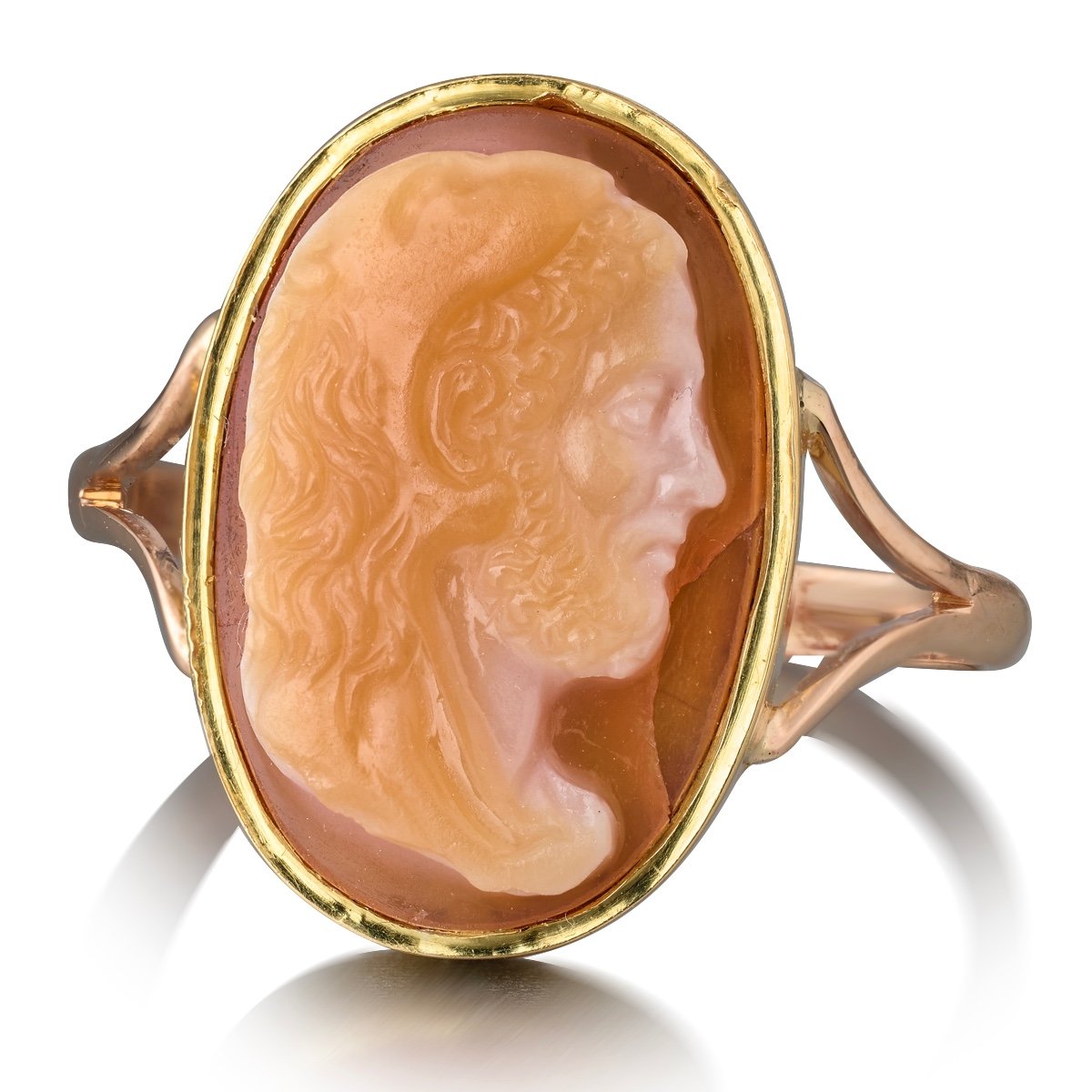 Gold Ring With A Cameo Of The Roman Emperor Commodus In The Guise Of Hercules.