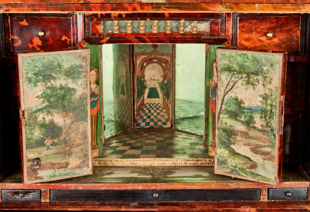 Tortoiseshell Table Cabinet With Polychromed Interior. Antwerp, Mid 17th Century-photo-3