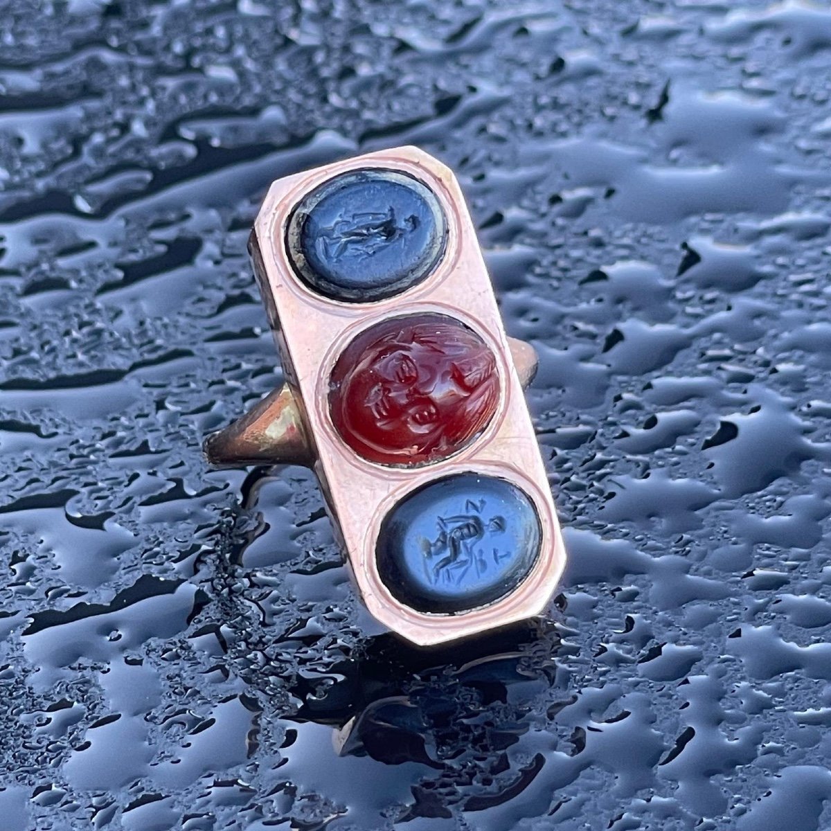 Georgian Style Rose Gold Ring Set With Ancient Roman Gems.-photo-8