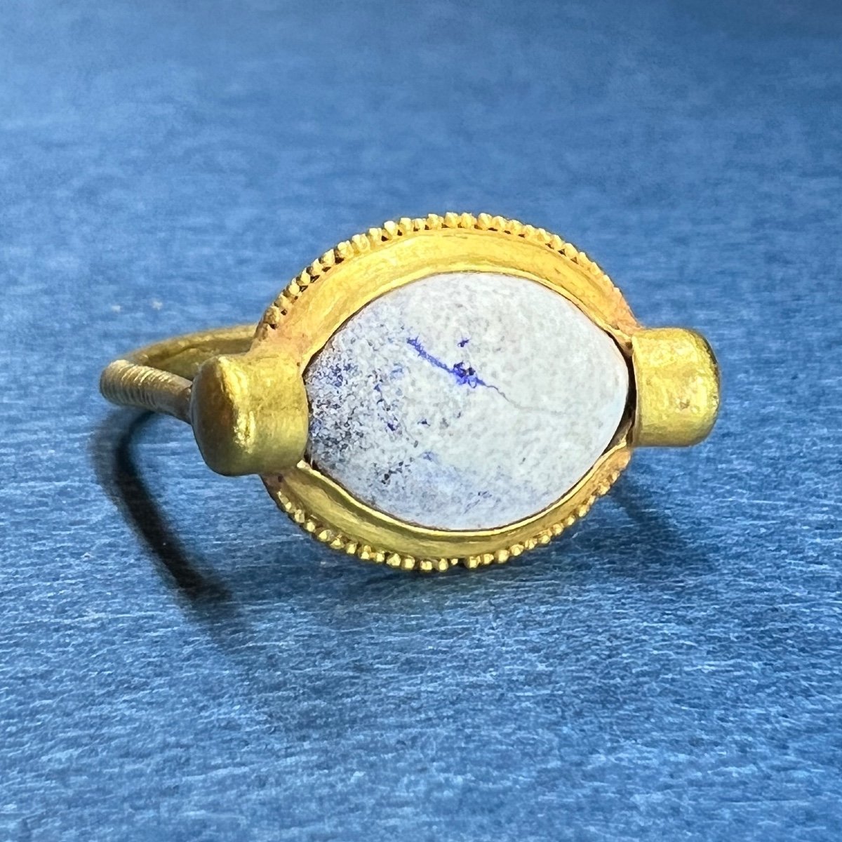 Bague En Or Avec Un « œil » Amulette En Pâte De Verre. Grec Ou Chypriote, 5e Siècle Avant J.-c.-photo-6