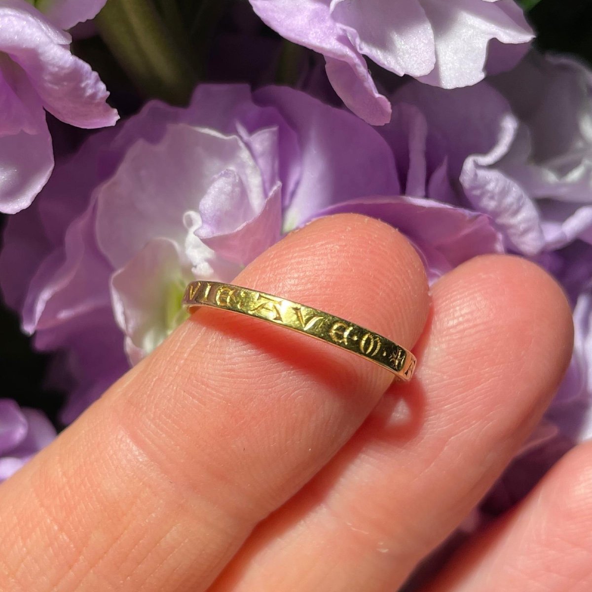 Medieval Gold Ring ‘to Live In Love Is My Life Ave Maria’, 13th Century.-photo-1