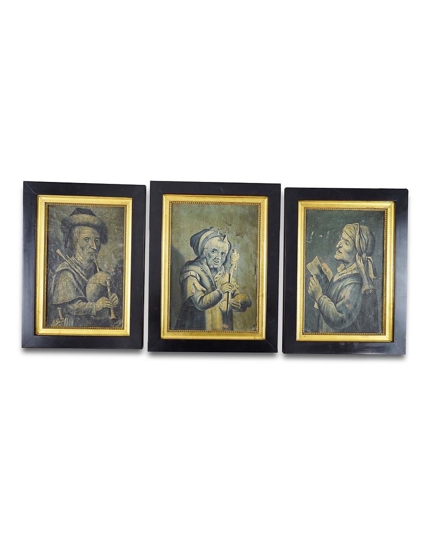 Trois peintures en grisaille sur cuir de personnages théâtraux. Français, XVIIIe siècle