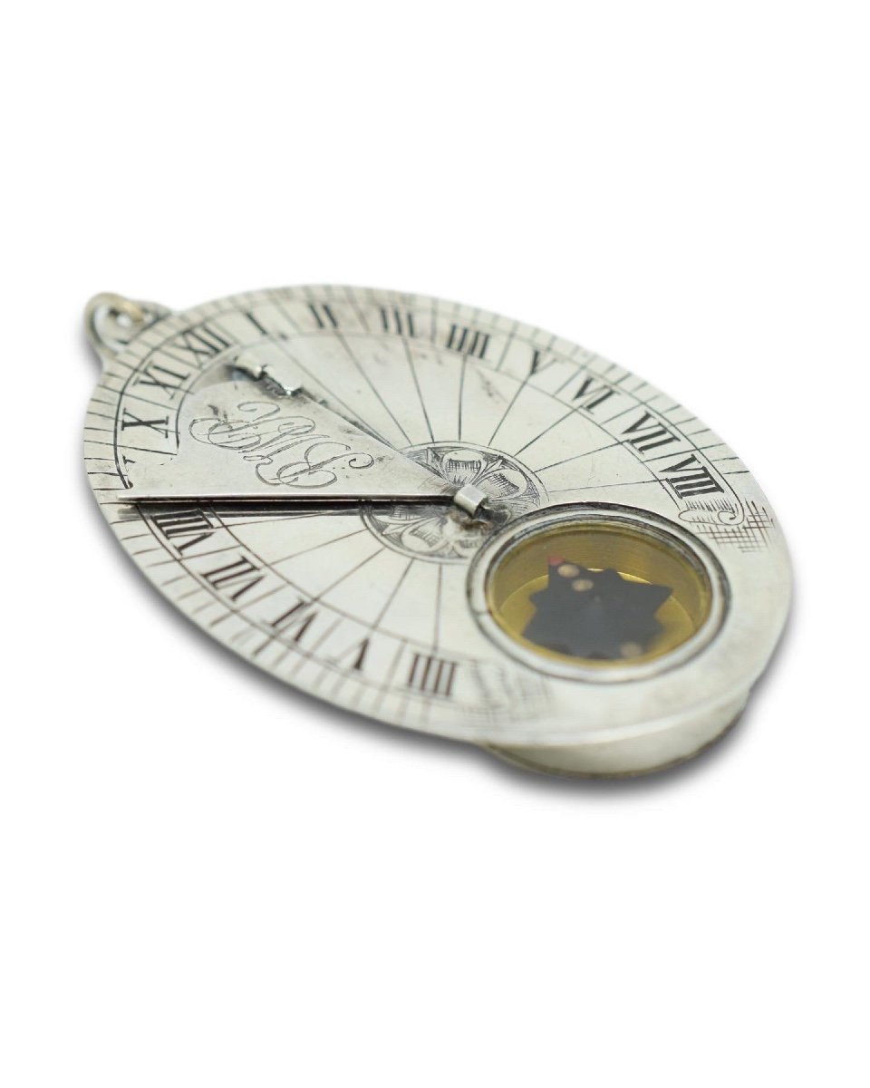 Silver Sundial And Oval Pocket Compass. French, Early Eighteenth Century.-photo-3