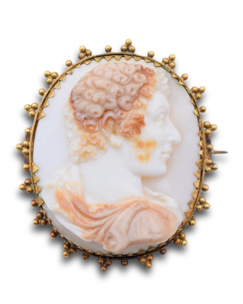 Georgian Gold Mounted Shell Cameo Profile Of A Gentleman. Italian, C.1820.