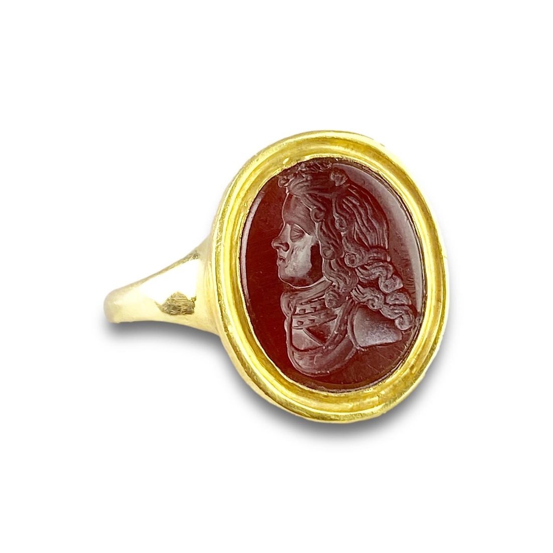 Ring With Intaglio Of Joseph I (1678-1711). 17th Century, Later Gold Ring. 