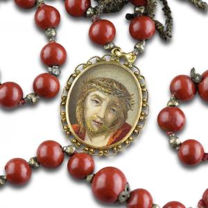 Italian Micromosaic And Purpurin Glass Rosary With Christ And The Virgin.