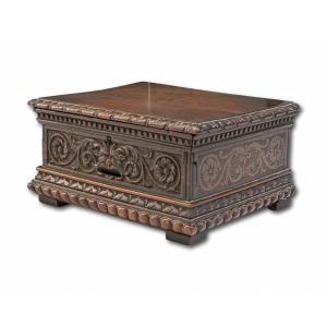 Walnut Casket With Concealed Money Box. Italian, 16th / 17th Century.