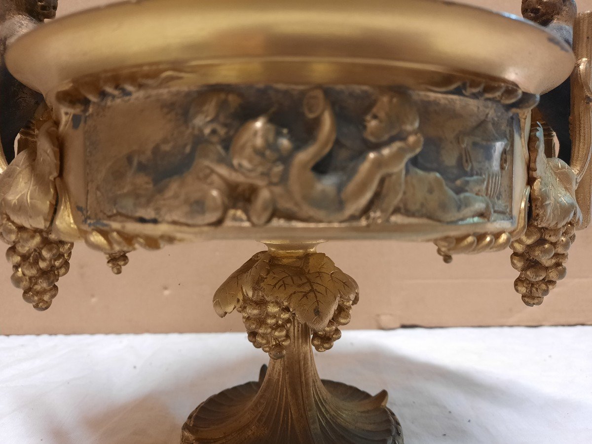 Coupe En Bronze Ornée De Putti Et De Panthères -photo-8