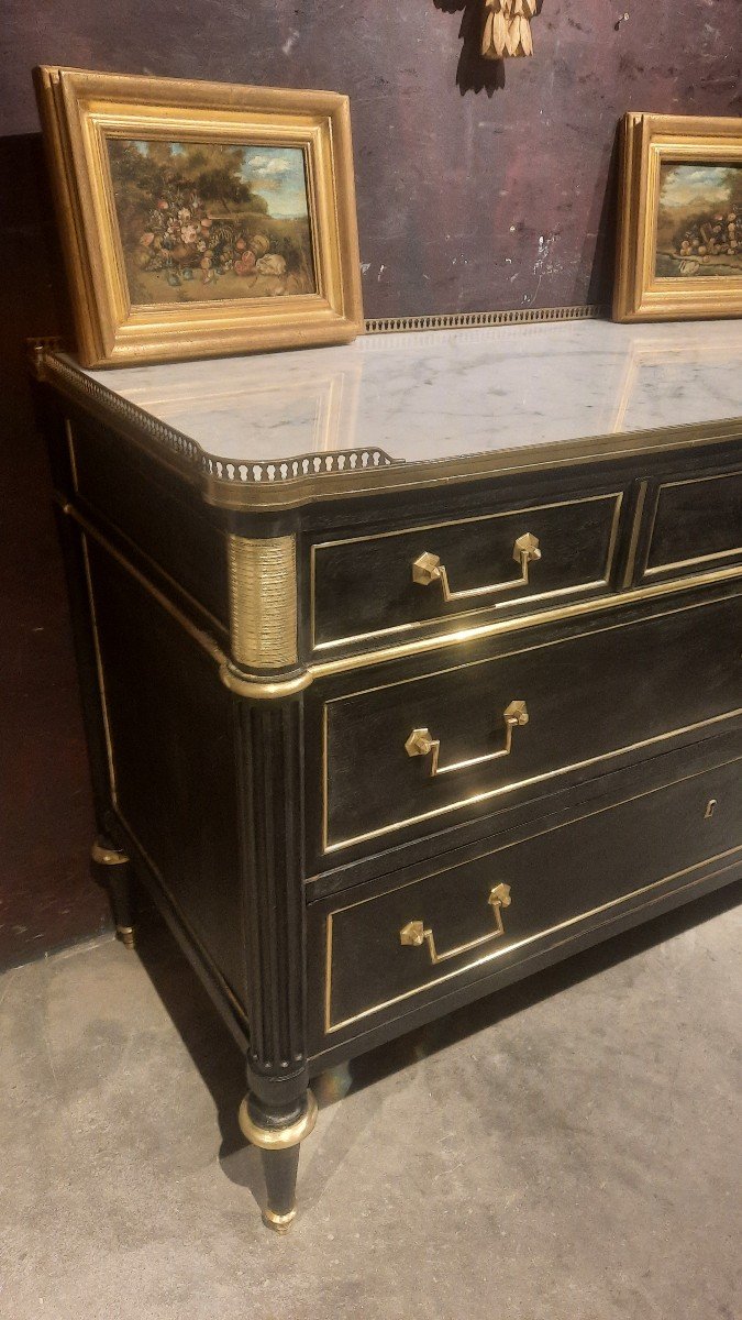 Commode Louis XVI à Galerie Noire-photo-3